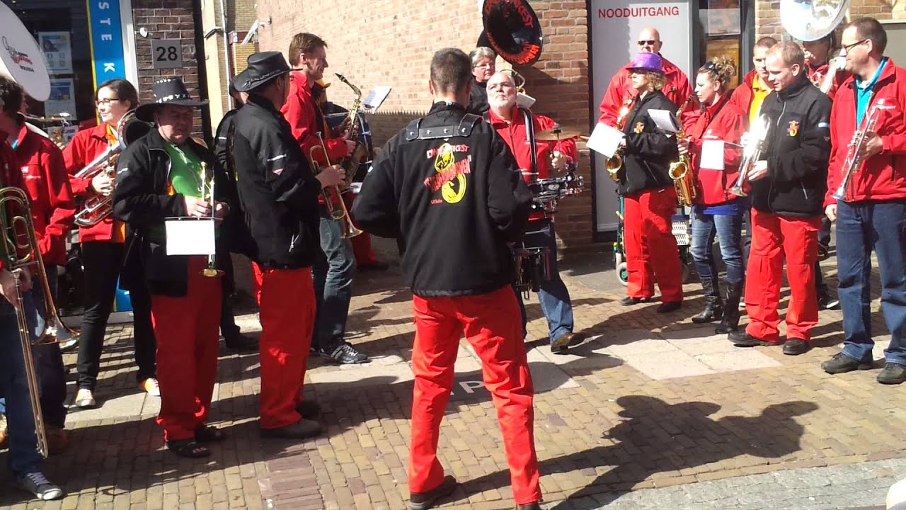 Dweilorkest Frederikshaven & Lendebloazers