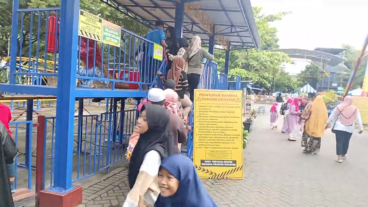 Memasuki wisata Blitar Park