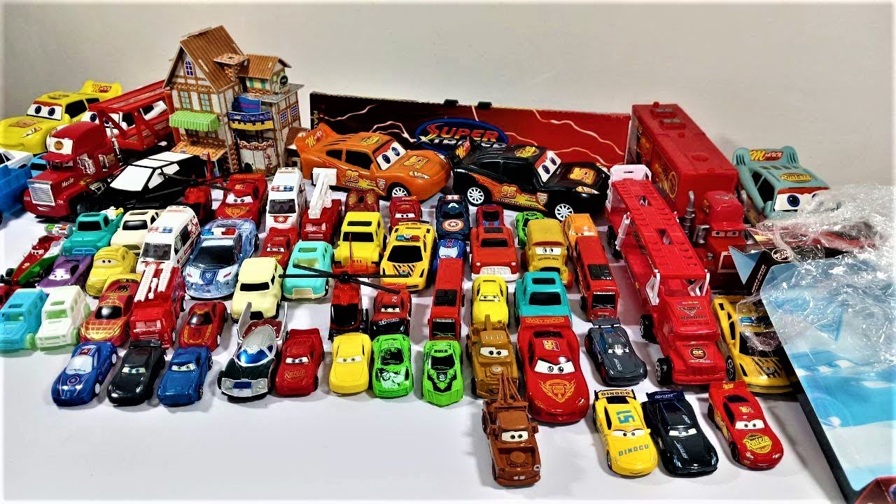 Disney Pixar Cars Collection Unboxing Review | Disney Pixar Cars Radiator Springs Mountain Race