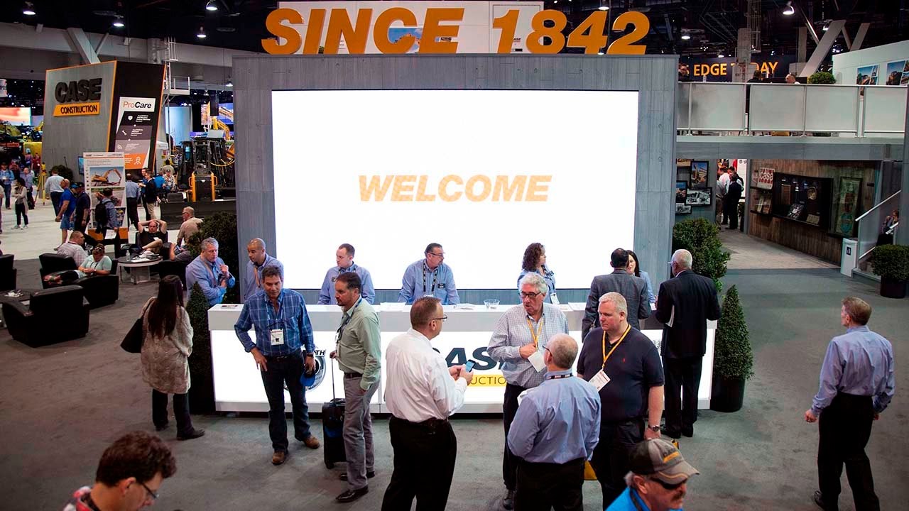 North America: CONEXPO 2017: CASE Construction Equipment