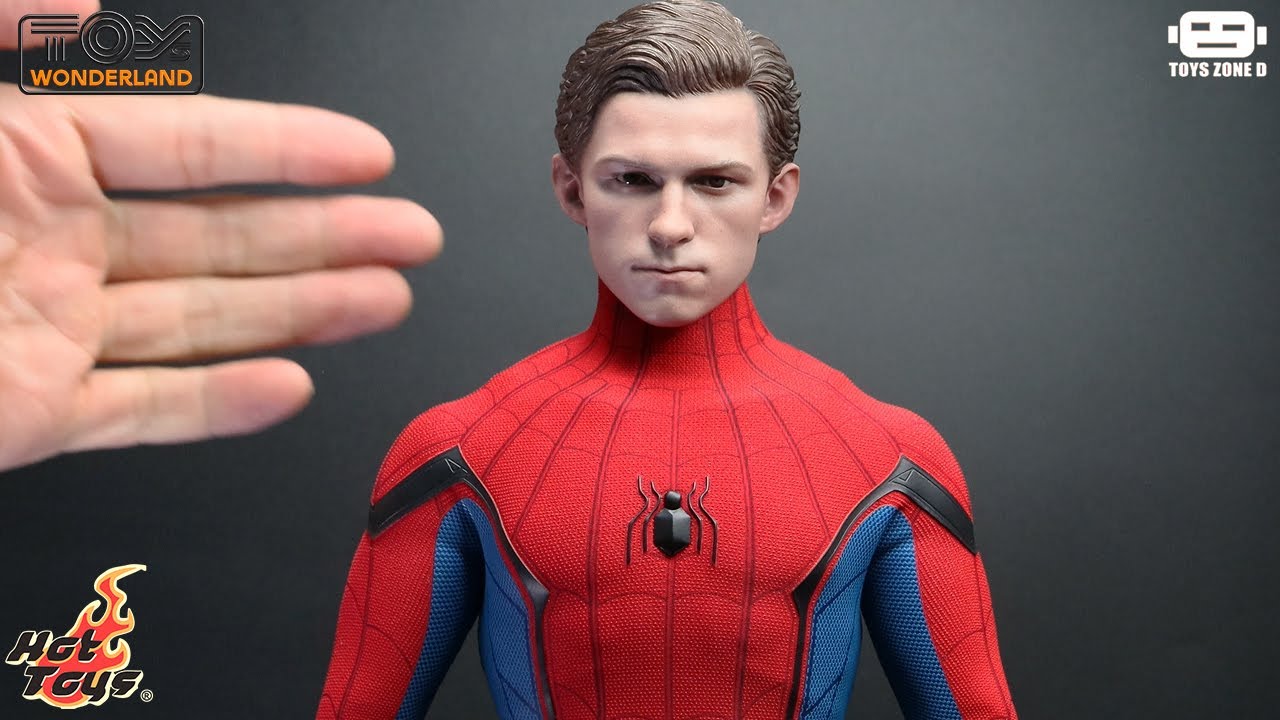 Hot Toys 1/4th Spider-Man: Homecoming Spider-Man (Deluxe Version) QS014 Unbox