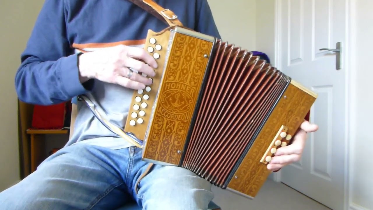 Gloucestershire Hornpipe played on melodeon