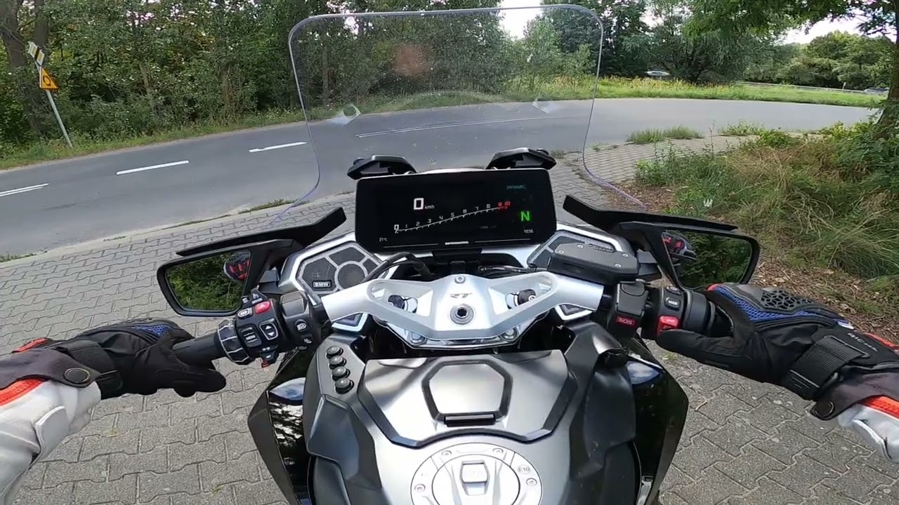 BMW R1300RT 2026 quick ride