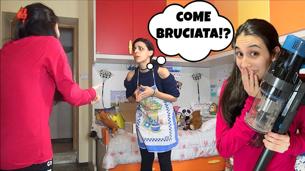 CHE GUAIO!! HO ROTTO L'ASPIRAPOLVERE INTELLIGENTE - SCHERZO A MAMMA *si è arrabbiata*