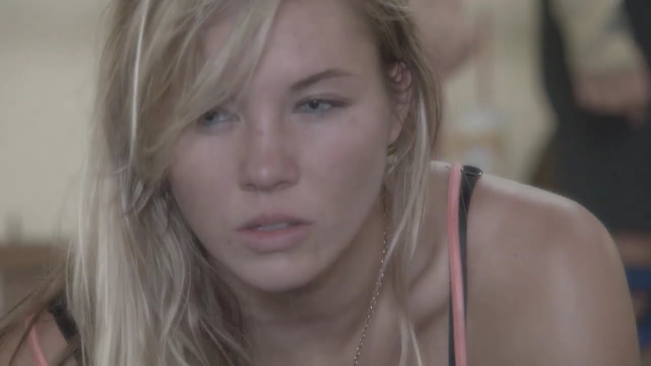 Anna Vs. Amy (Girls from Kung Fu Femmes)