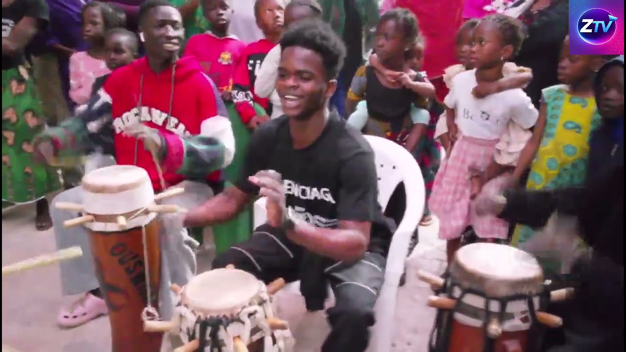 OPEN PRESS KHALÉ CAPABLE