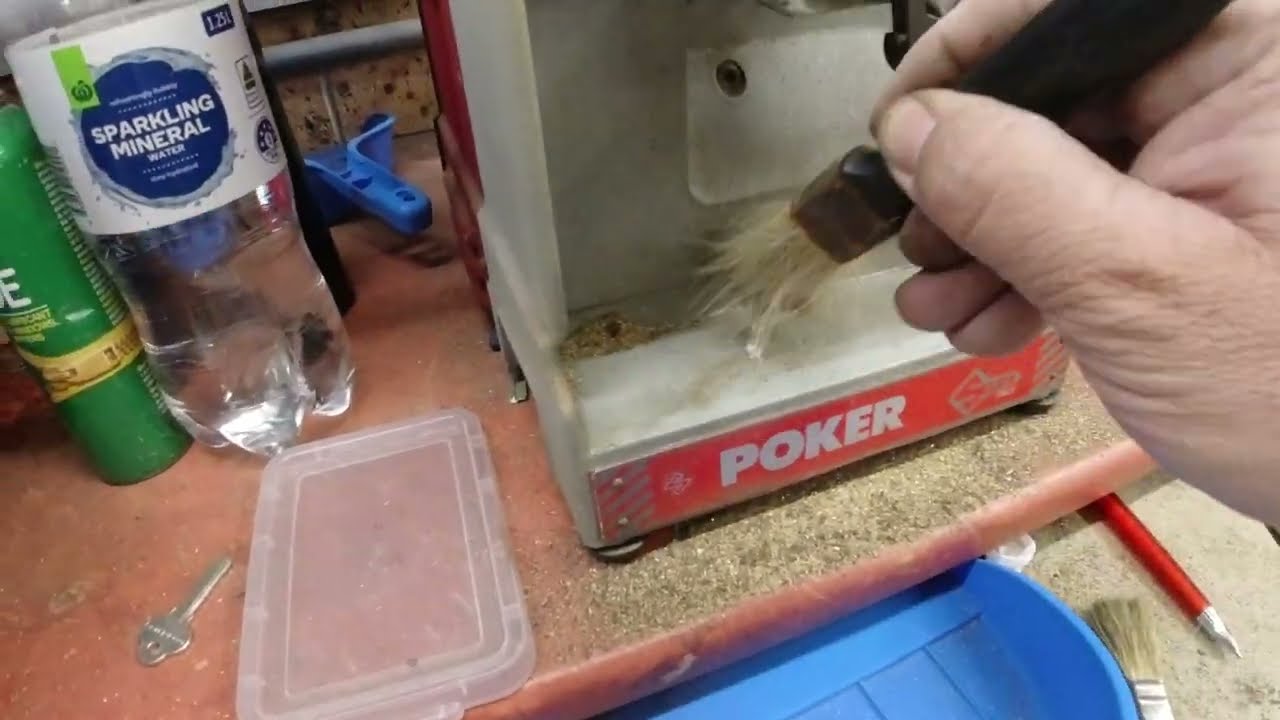 Discover the Ultimate Key to Precision: Expert Tips for Cleaning Your Key Cutting Machine