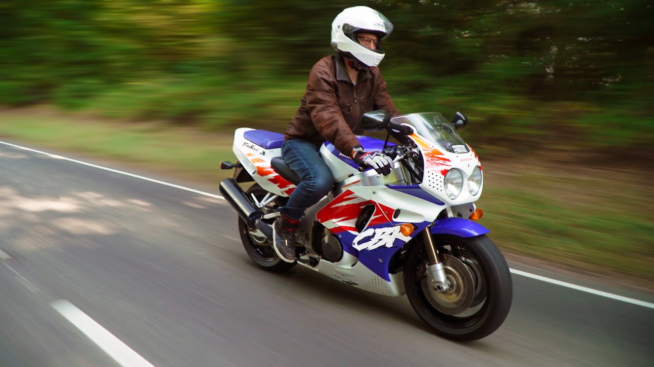 Honda CBR900RR Fireblade | Происхождение видов