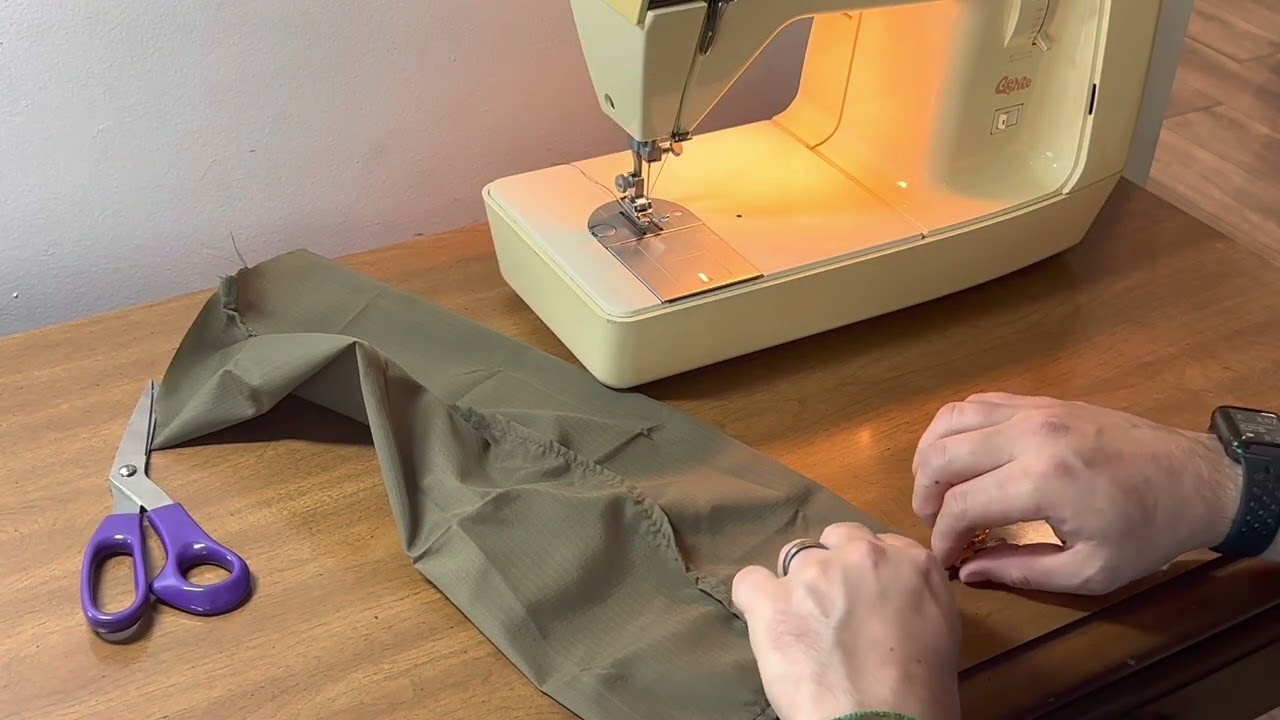 Make your Own Stuff Sack for Hiking and Camping #DIY #Hiking #at