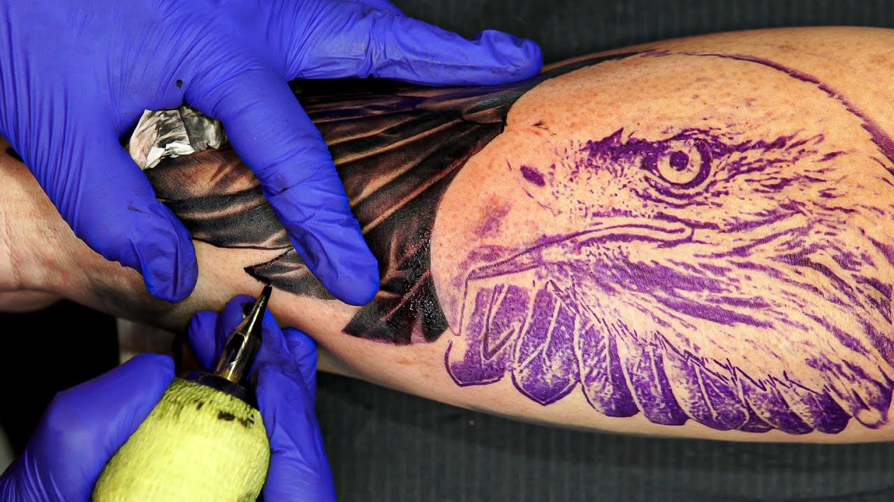 TATUAGEM DE AGUIA COM ASAS NO ANT BRAÇO 2X