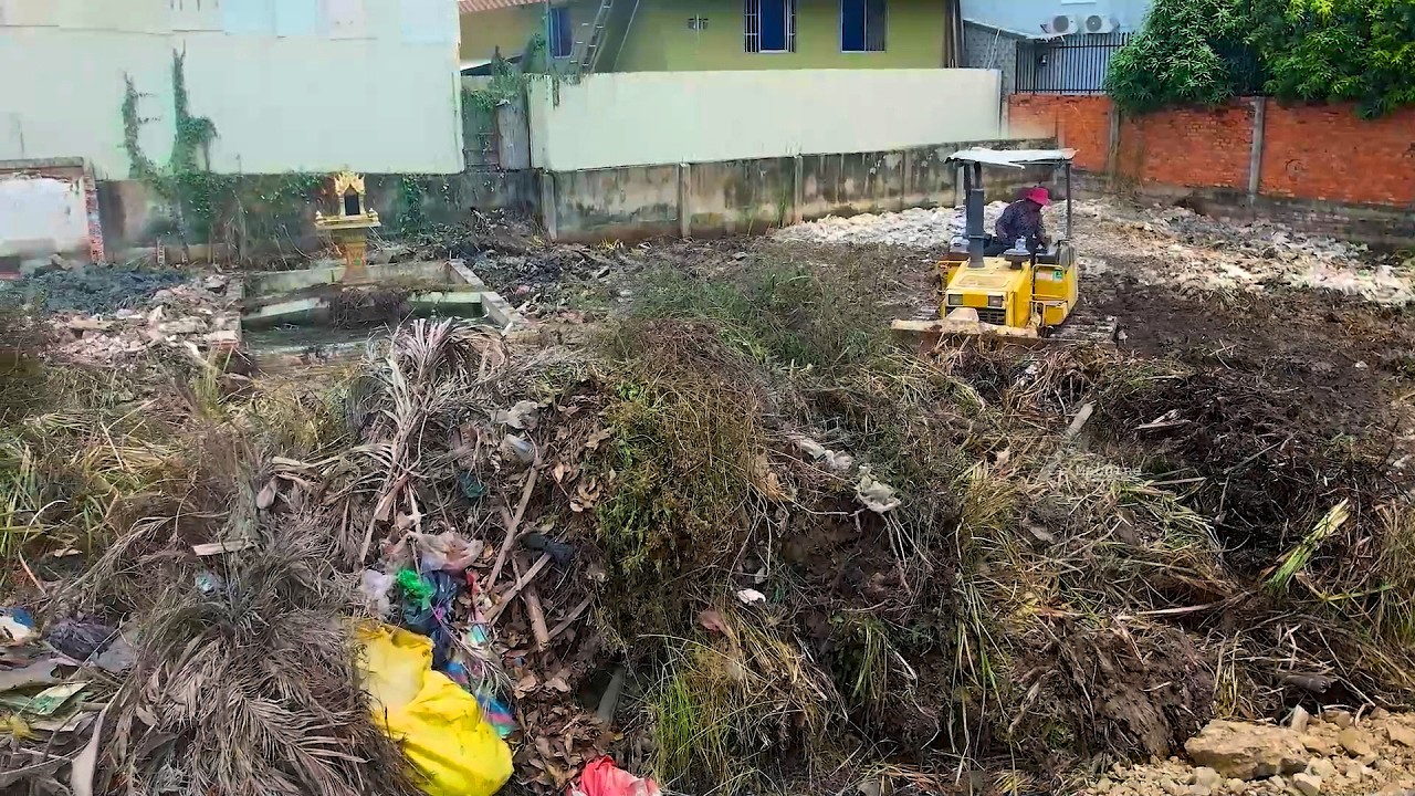 Amazing New Actions! Filling Land For A House, Garbage Dump By Skills Dozer D31p Push Soil, Trash