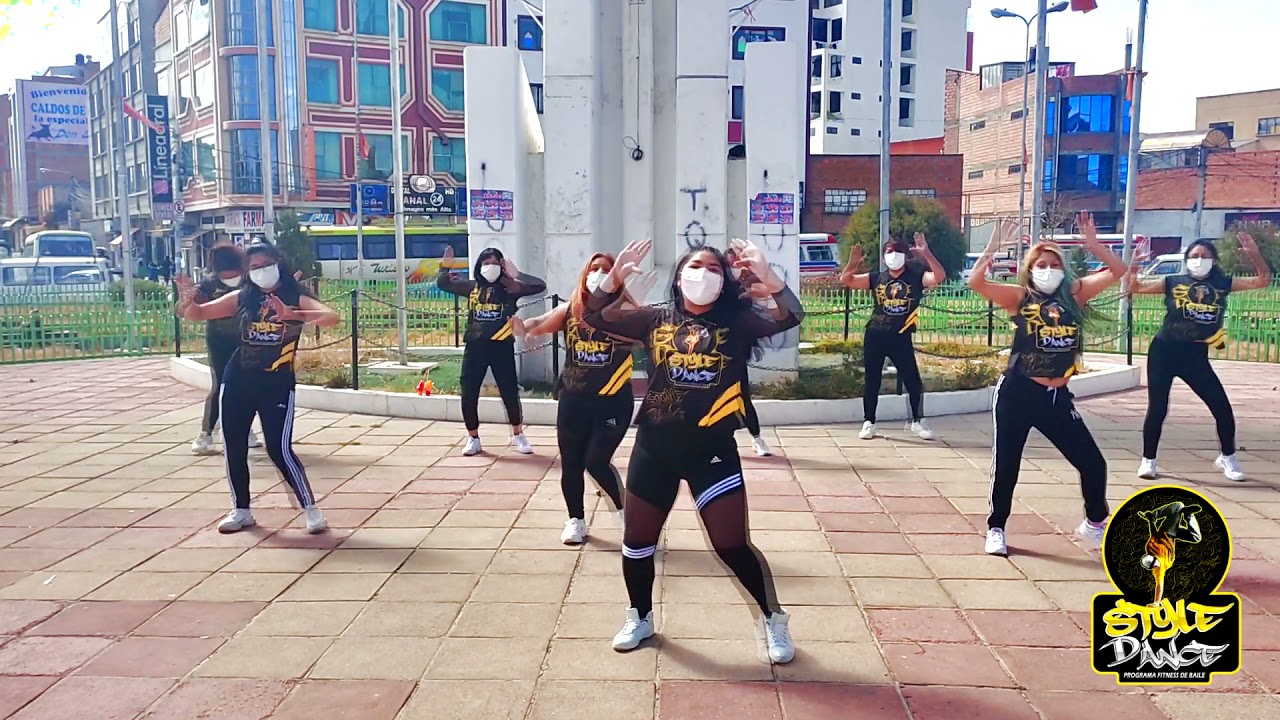 SELENA - COMO LA FLOR (REMIX) EMUS DJ // STYLE DANCE CHOREOGRAPHY FITNESS DANCE BOLIVIA