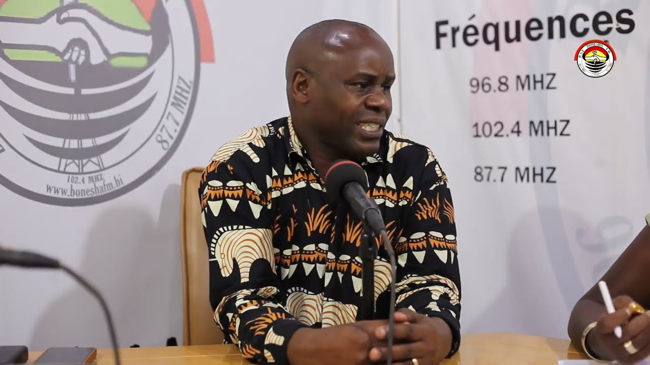Ikiganiro Inkuru y'Imvaho: Indinganizo nshasha y'intara na ma commune