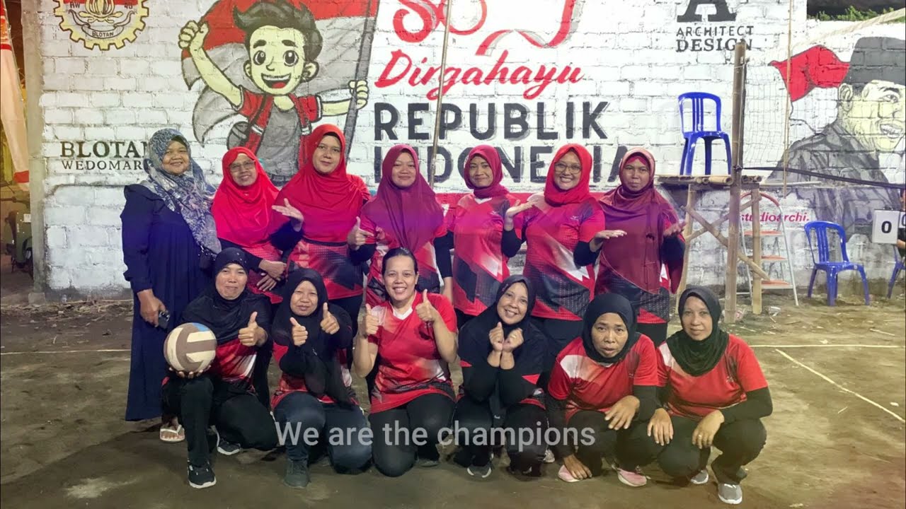 TEAM VOLY IBU IBU RT 02 JUARA DI RW 40