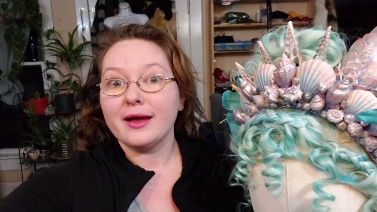 Giant heavy wig prep