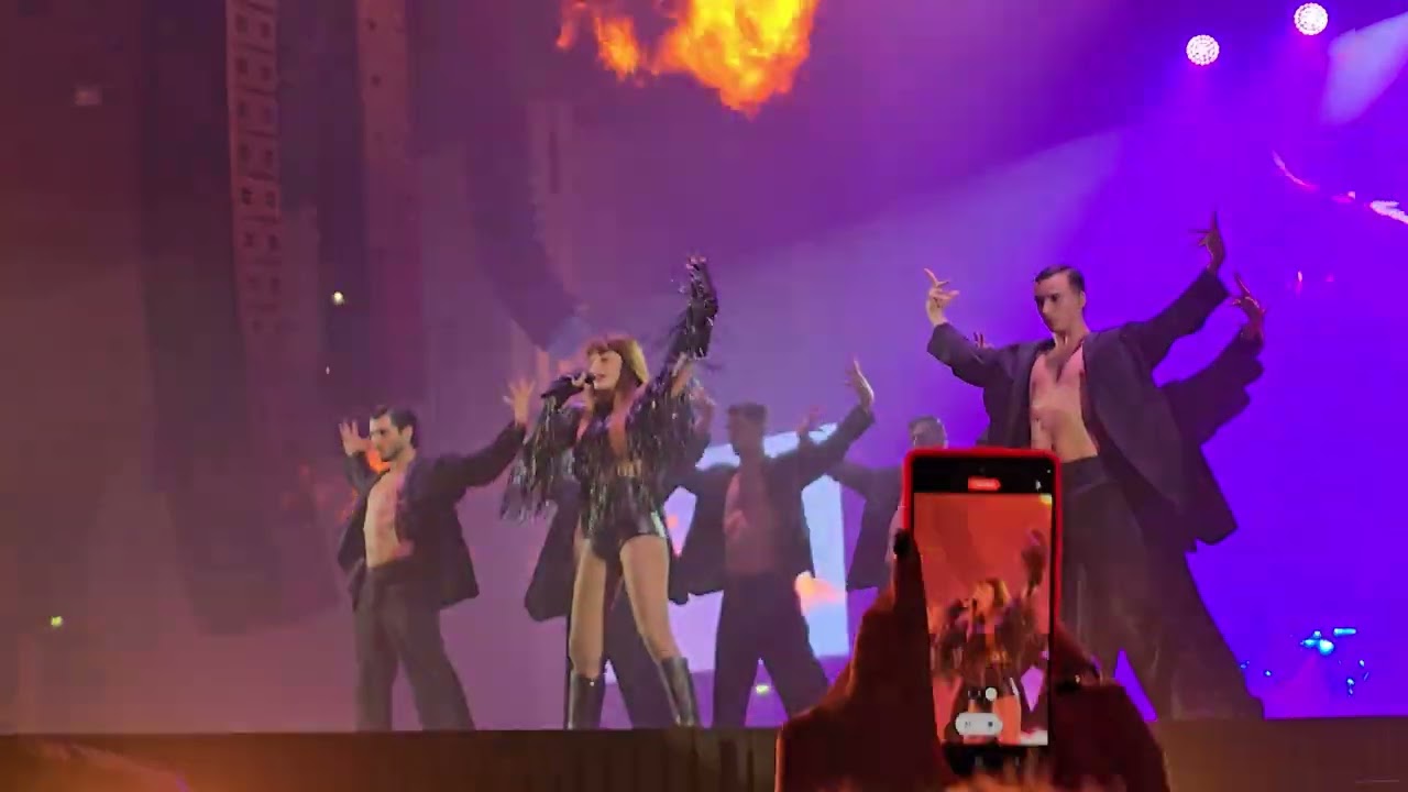 Annalisa - Maschio (Jesolo Data 0) (Ma Noi Siamo Fuoco - Capitolo 1 - 15 Novembre 2025)