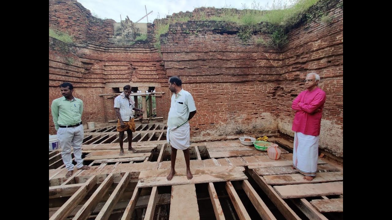 Rajagopuram  -  First Tier ( of the 7 Tiers )  Madras Terrace Design & Construction
