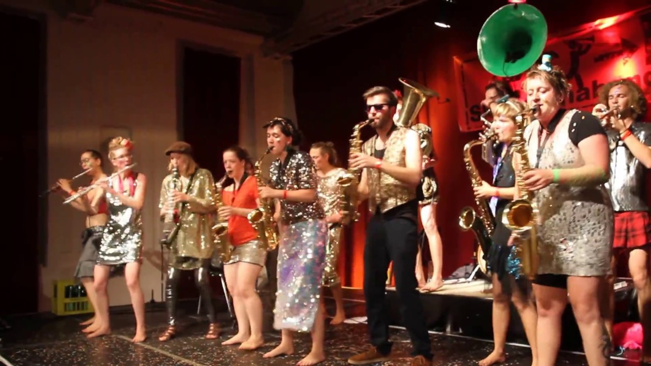 Konzert BrazzBanditen MVI 0211