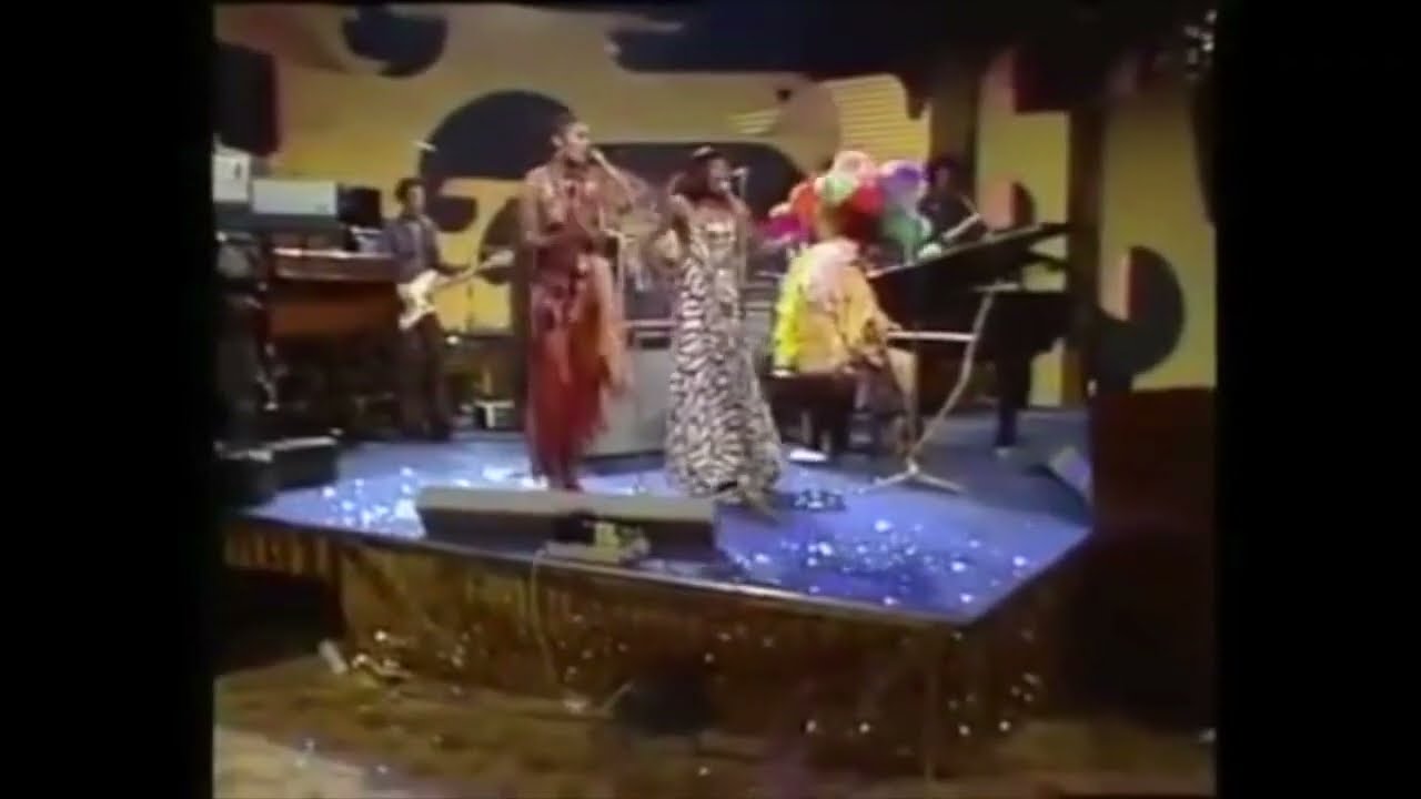 Dr John with the Meters - Saturday Night (live1973)