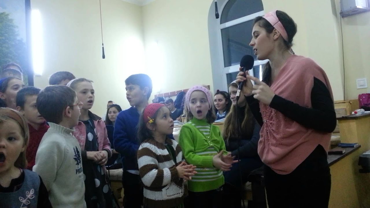Gabriela Ilies si copii bis din Dumitra