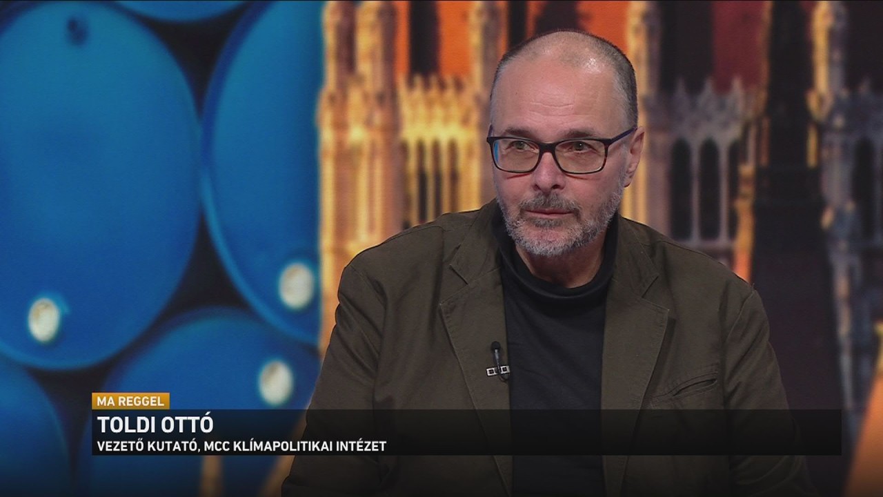 A kormány vizsgálja az ukrán áram- és földgázszállítások leállítását is