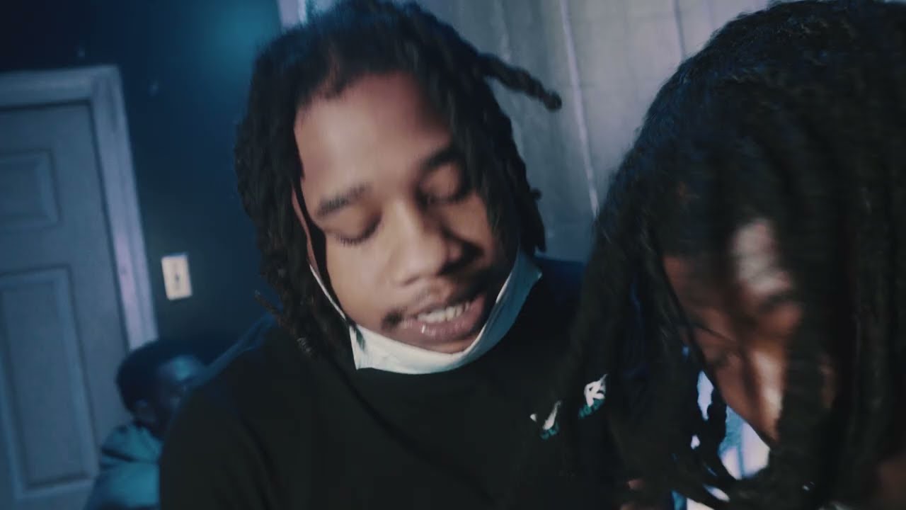1MERE x YungLiv &ldquo;KILL CONFIRMED&rdquo;  (Official music Video) Shot By @skeetproduction