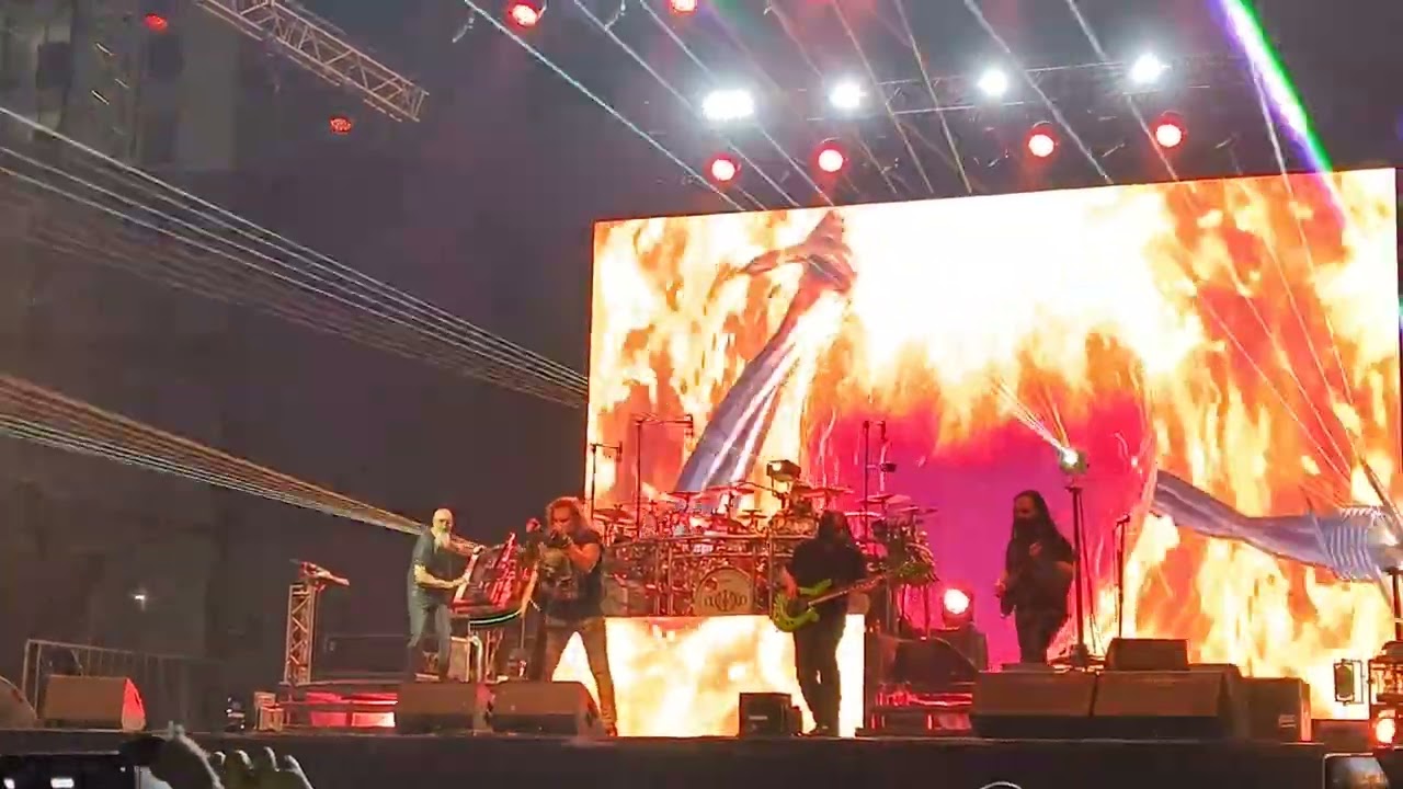 PULL ME UNDER || DREAM THEATER LIVE || AT KOLKATA 