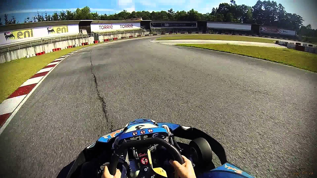 Honda 390cc no Kartódromo de Viana do Castelo - Tiago Paiva