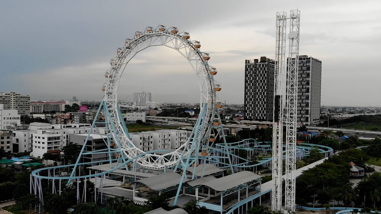 Explore The Abandoned 'Wonder World' Theme Park In Bangkok