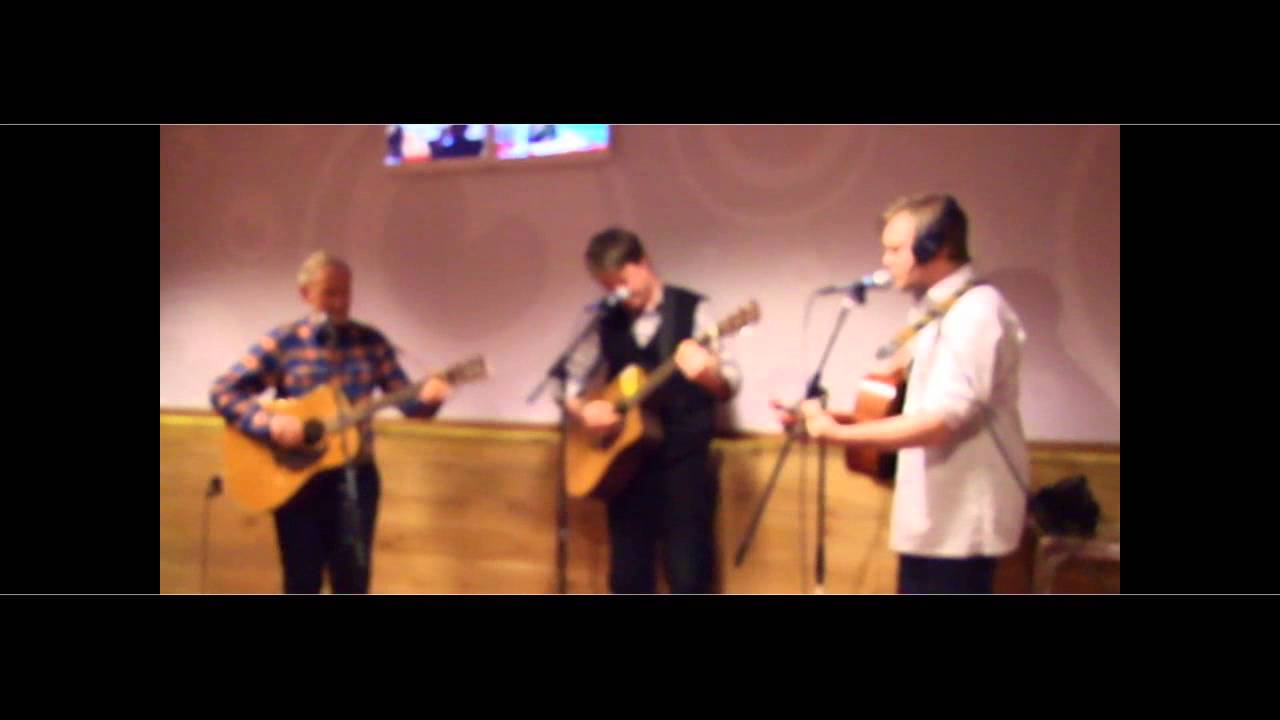 The Cannons, Sean (Dubliners), Robert and James Cannon Ireland live yn Noardewyn