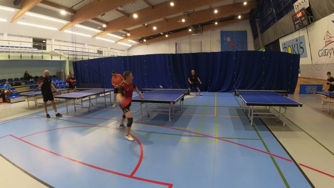 Mark Heliosz vs Hoan Tao Anh. Pojedynek o miejsce piąte na turnieju w Cedrach Wielkich.