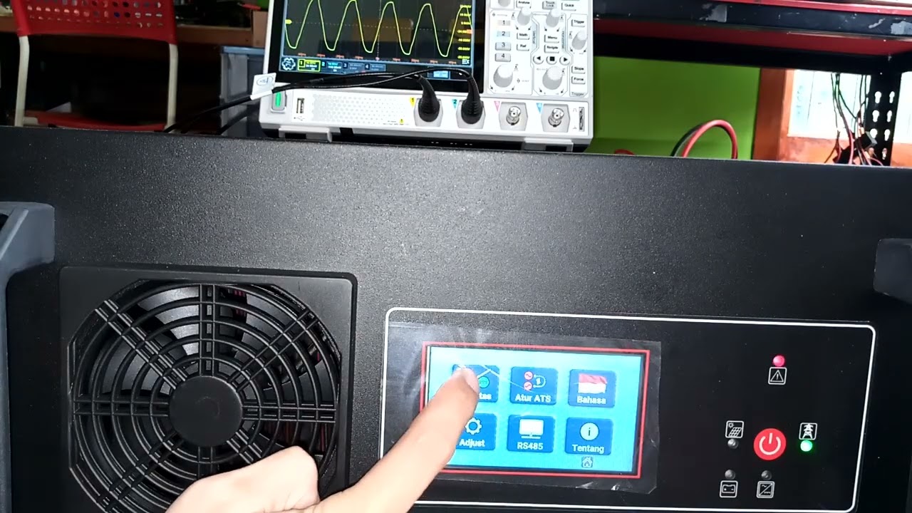 251226CP1T8XQ0 Test uji inverter Hybrid rackmount 6kW 48V lengkap dengan ATS