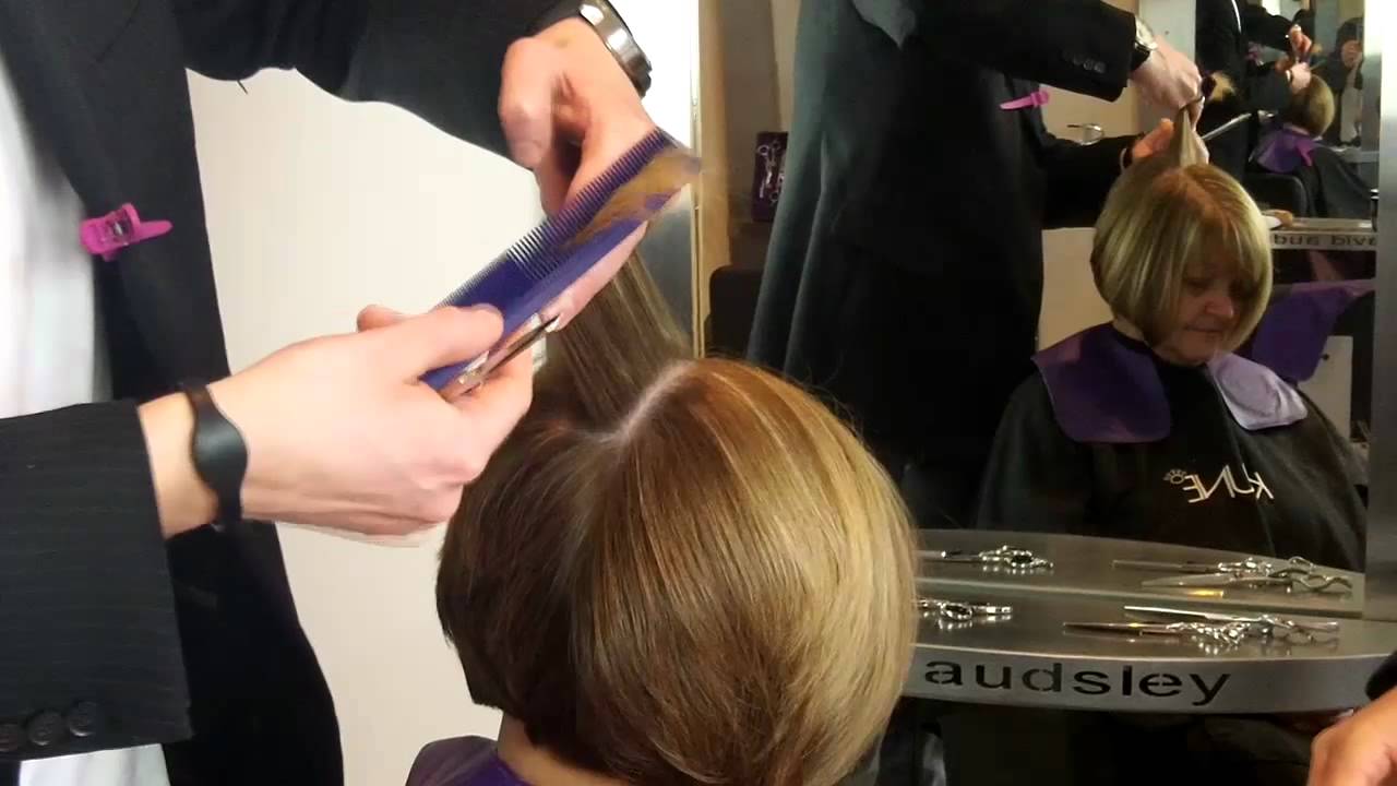 Scissorhands Fix It Videos: How to create layers without lines in your haircuts