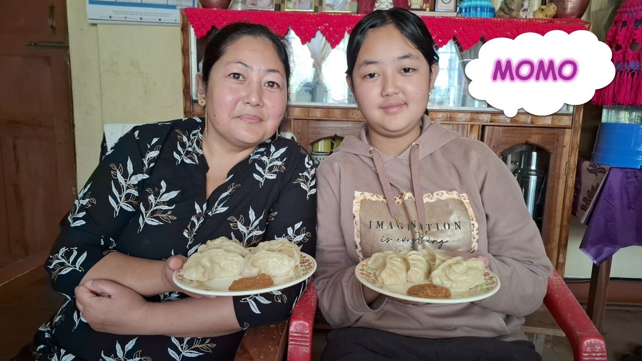 MOMO MAKING & EATING WITH FAMILY #FAMILY TIME #BHUTAN