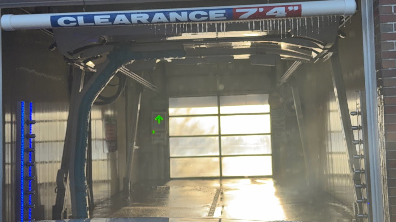 PDQ LaserWash G5: Lilac Car Wash of Rochester: Farmington Road Site 