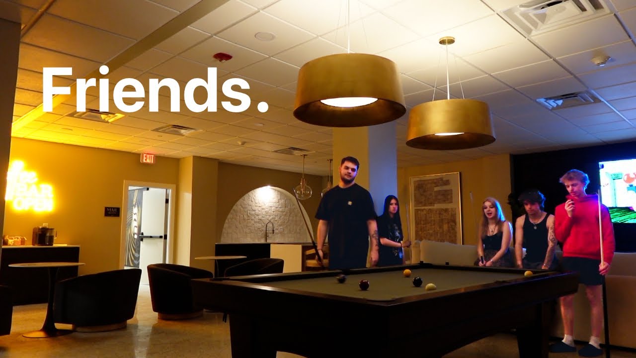 Friday night vlog | friends, bouldering, playing games, having fun