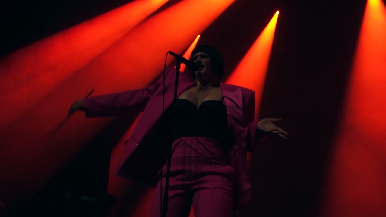 Noémie Wolfs - Love Song - Brussel 2021