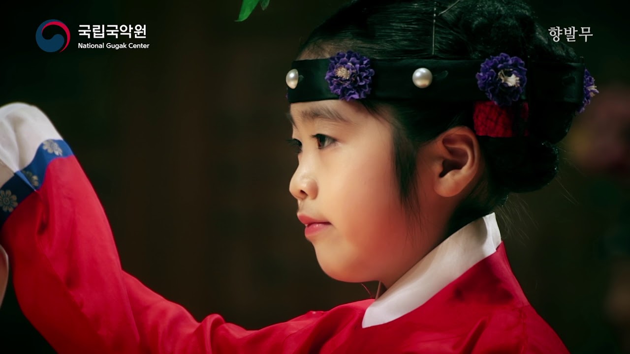 어린이를 위한 국악 동영상 - 향발무 Hyangbalmu （Dance of Hyangbal）