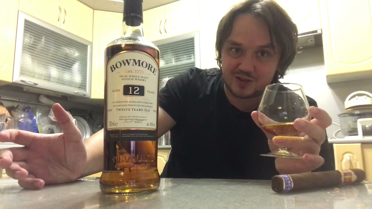 Дымный виски &laquo;Bowmore&raquo; 12 лет