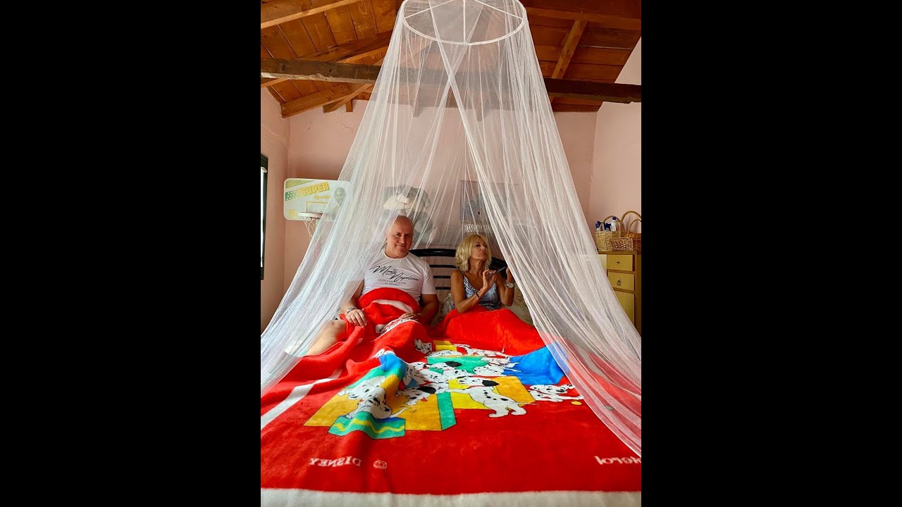 Η ΚΕΡΕΚΗ ΕΦΤΑΕΙ Τ'ΟΣΠΙΤ ΝΑΤΣ AIRBNB