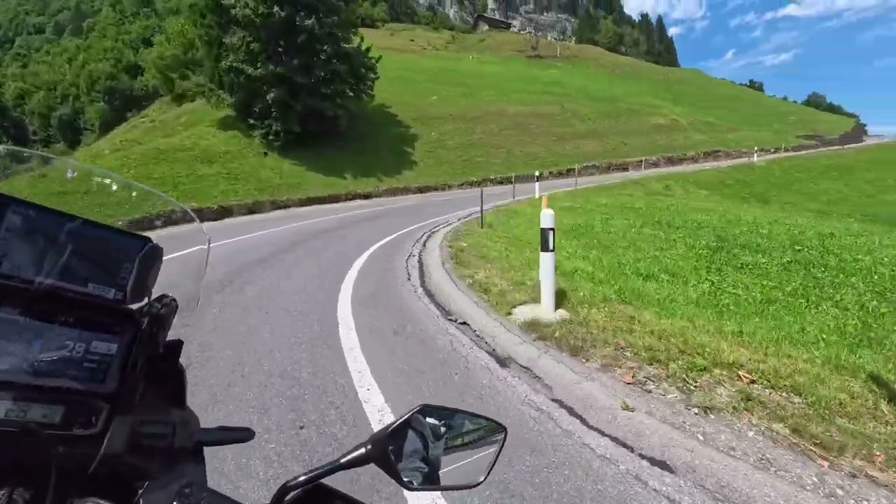 Klausenpass | Honda Africa Twin | Schweiz 2025