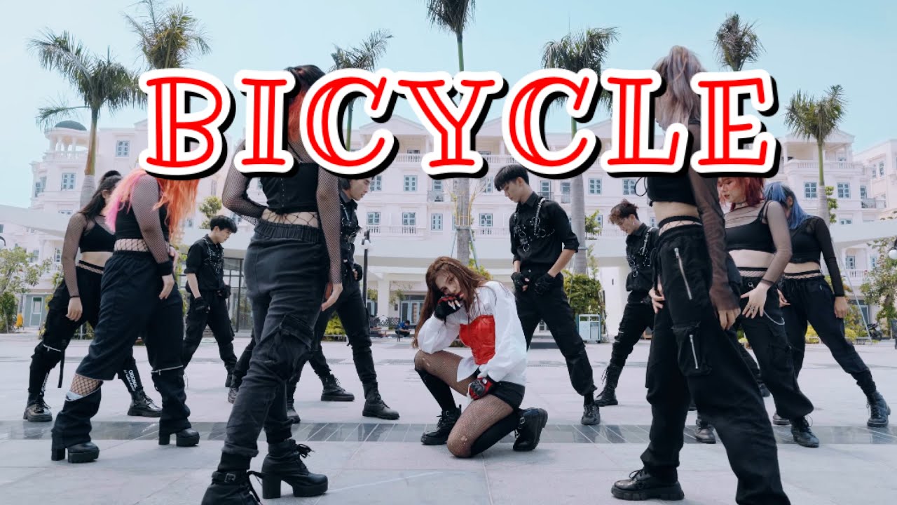 [KPOP IN PUBLIC CHALLENGE] CHUNG HA 청하 - 'Bicycle' | Dance cover | B.K.A.V