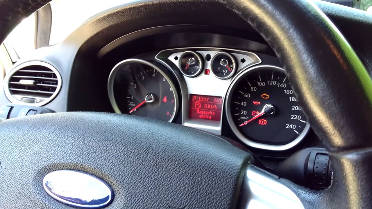 Defeito P piscando no Ford Focus 2012