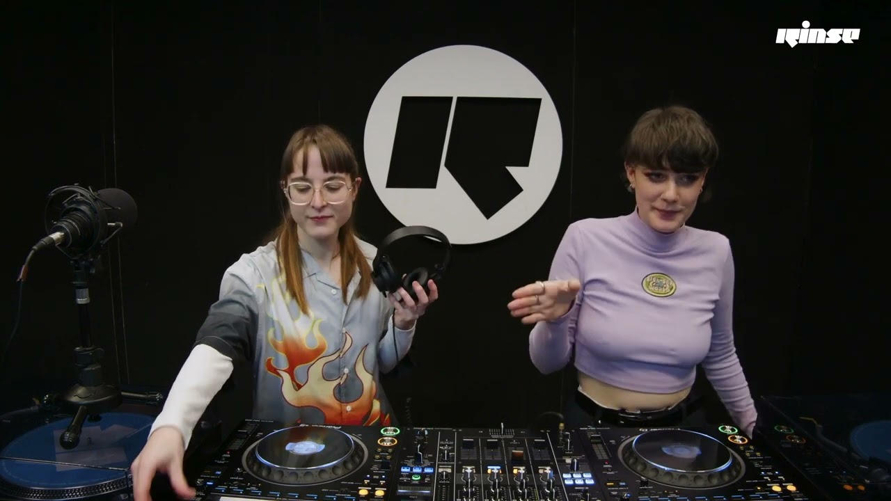 Sœurs Malsaines : Luz Del Fuego b2b Couedasse (DJ set) | Rinse France