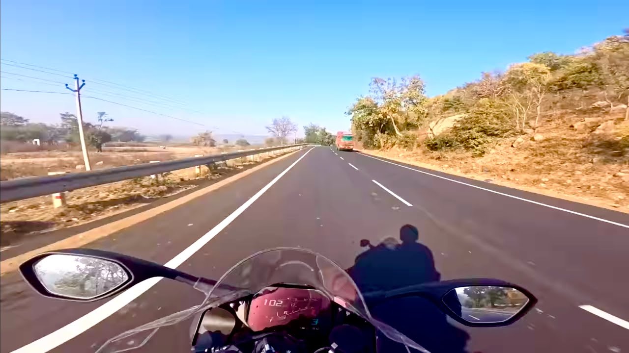 Found AMAZING ROAD IN HYD For BIKERS | MASSIVE 500+ Acres in HYDERABAD | BreakFast RIDE