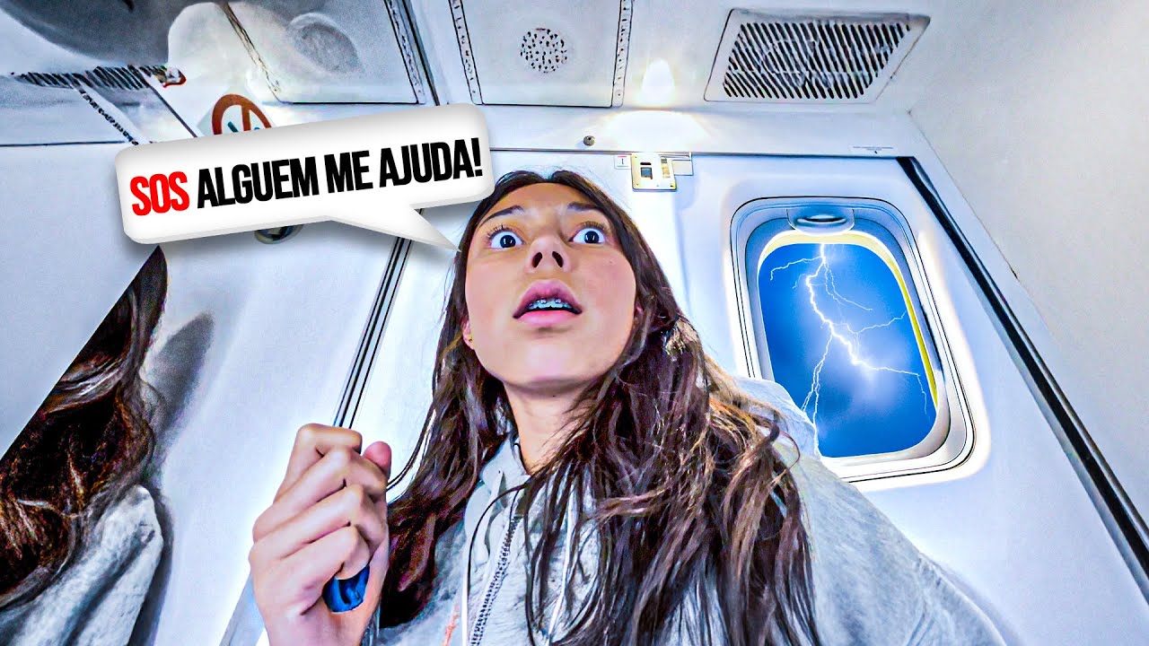 FIQUEI PRESA DENTRO DO BANHEIRO DO AVIÃO.