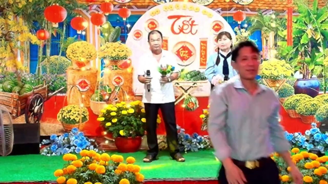 HOA TÍM BẰNG LĂNG