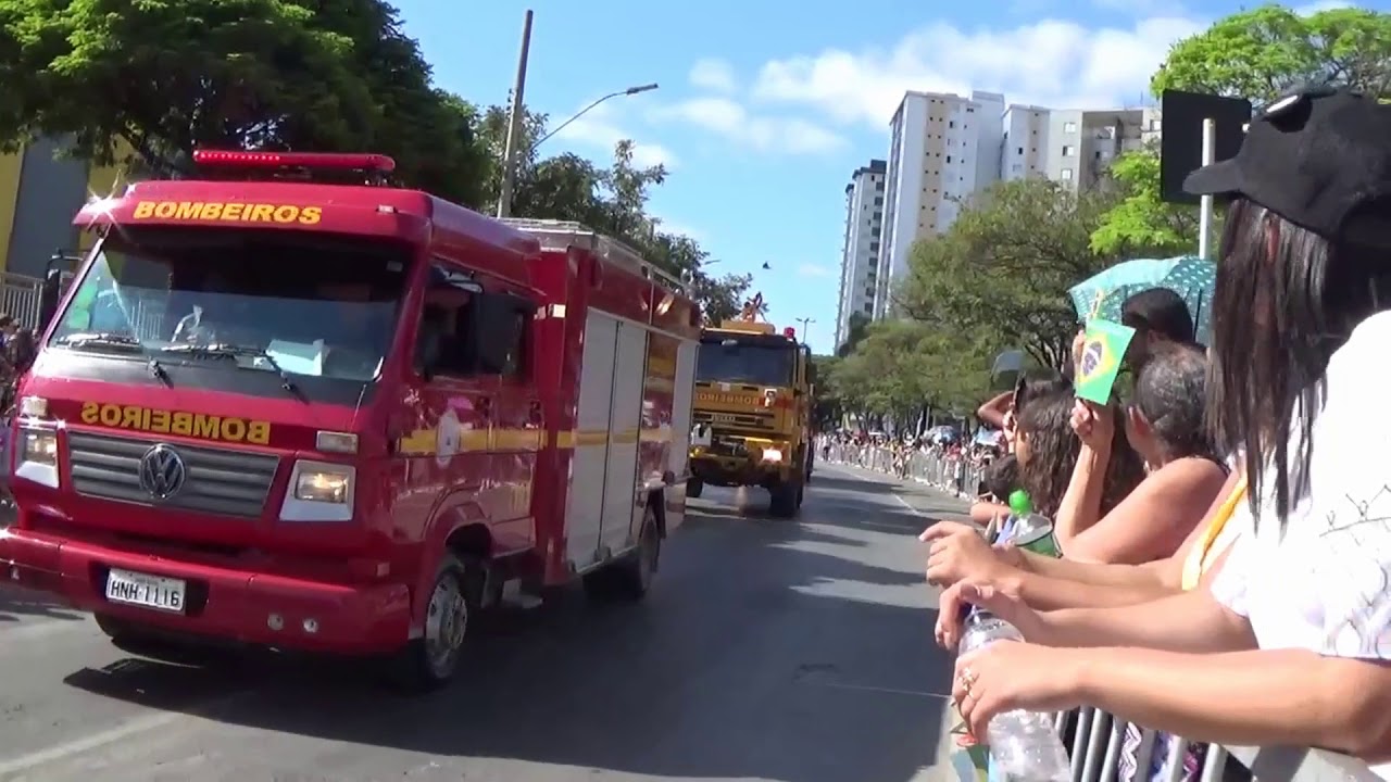 Desfile da Independência em Montes Claros
