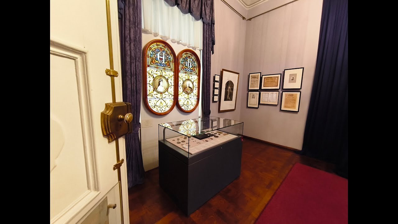 Visita al Palacio Bödölló