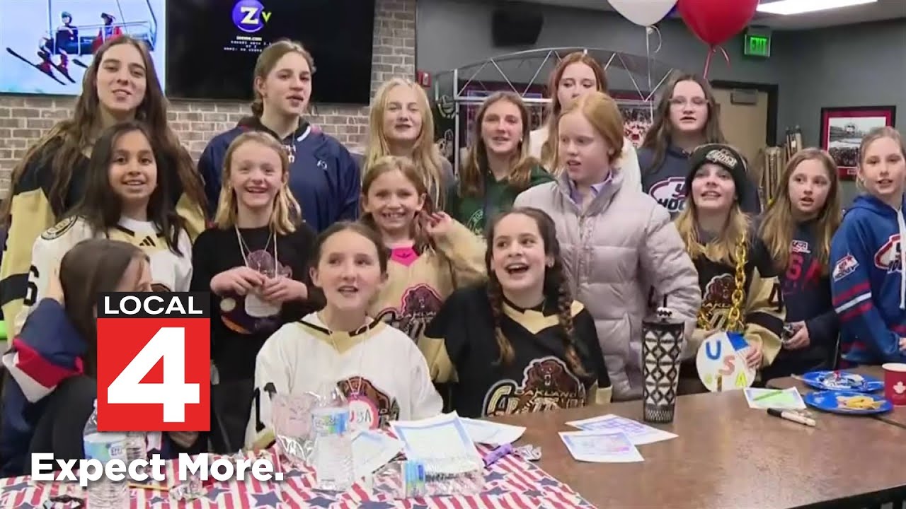 Hockey fans gather in Troy to cheer Team USA in gold medal match against Canada